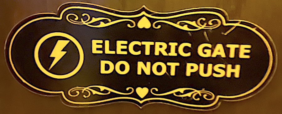Electric gate