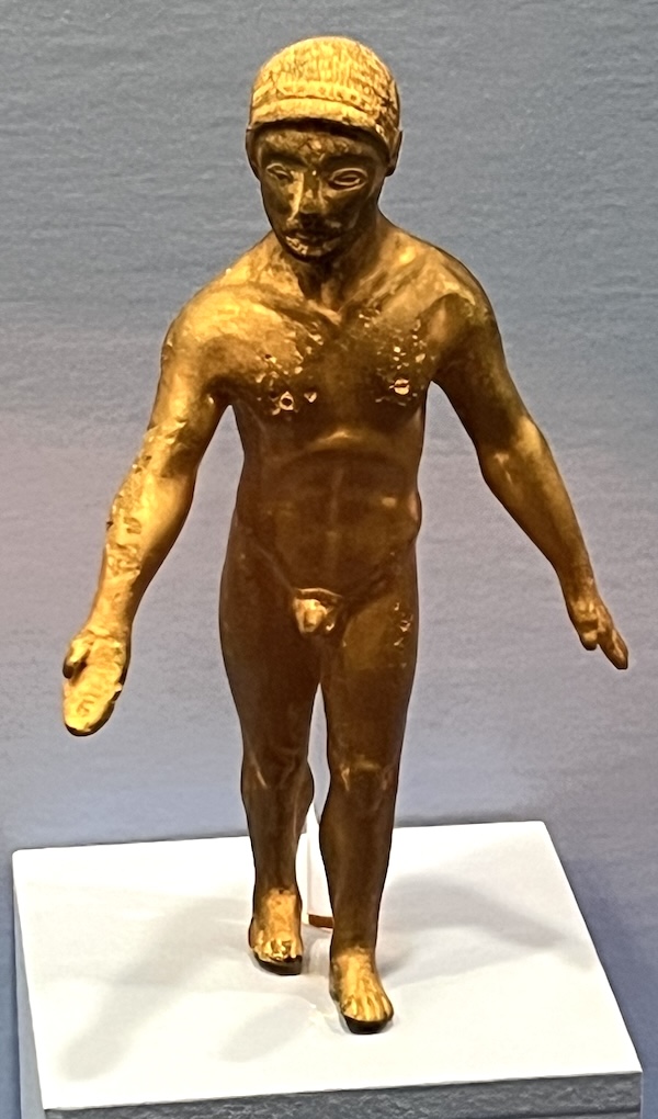 GoldenNakedMan